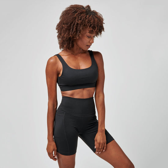 High Waist Essential Short