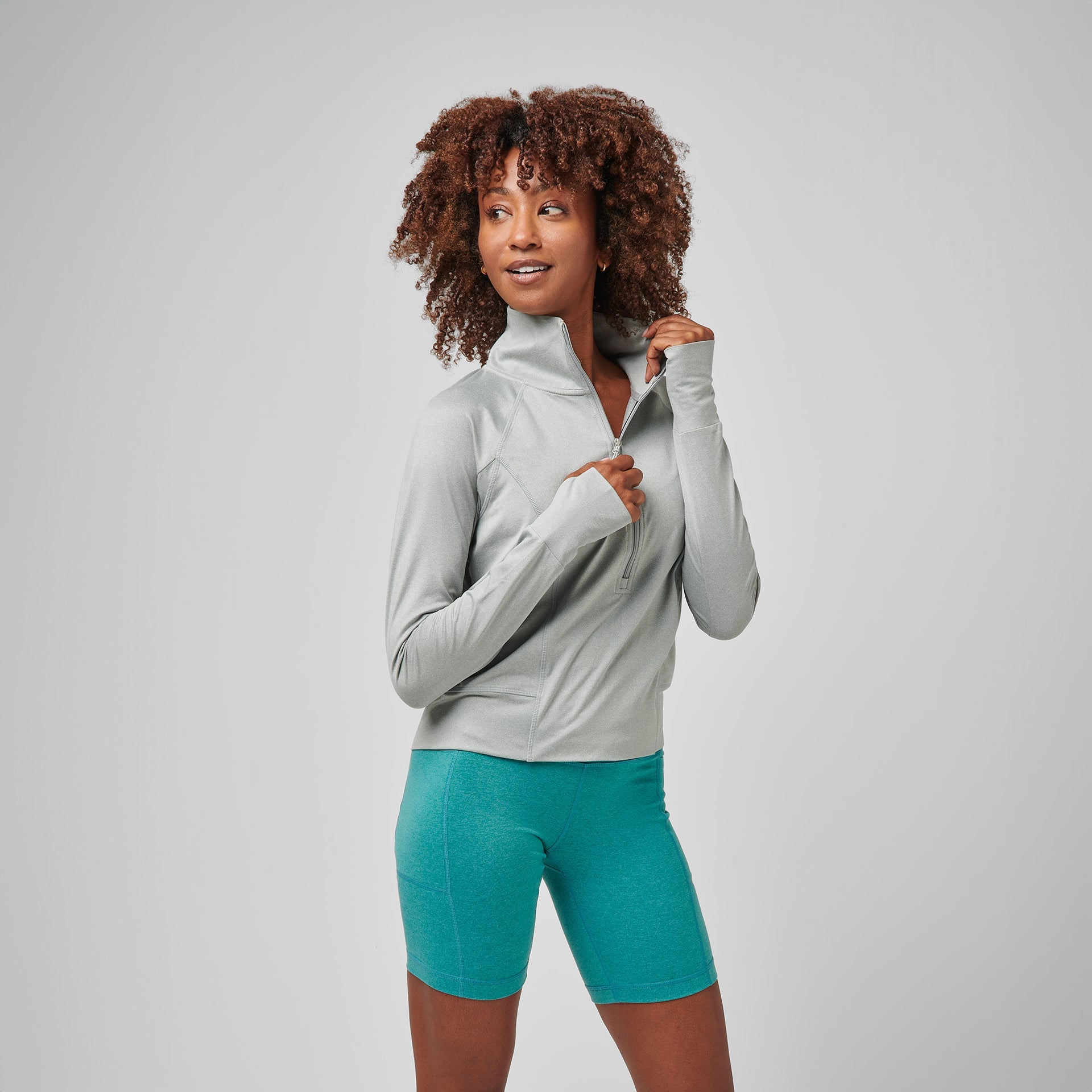 Women's LULULEMON Gray Heathered Quarter Zip Pullover Athletic Sweater Tops